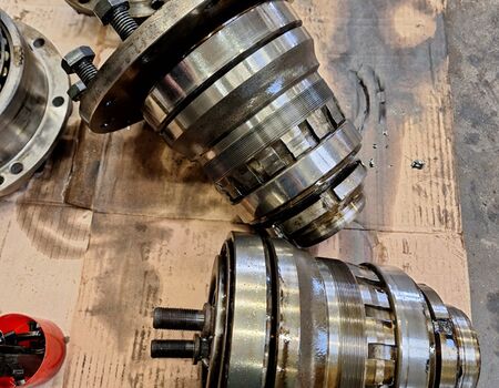 Náhradní díly | ANAS servis s.r.o. – servis Tatra a dalších značek